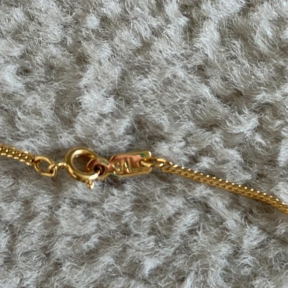 Vintage Swarovski (S.A.L.) Heart Necklace & Earrings - Picture 10 of 15